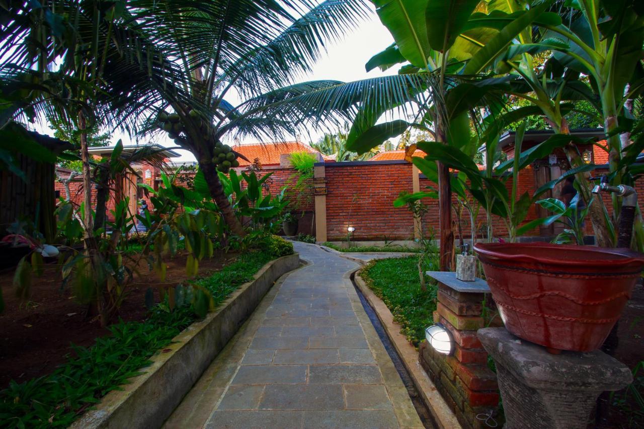 Ubud Suarga Private Pool Villa Exterior foto