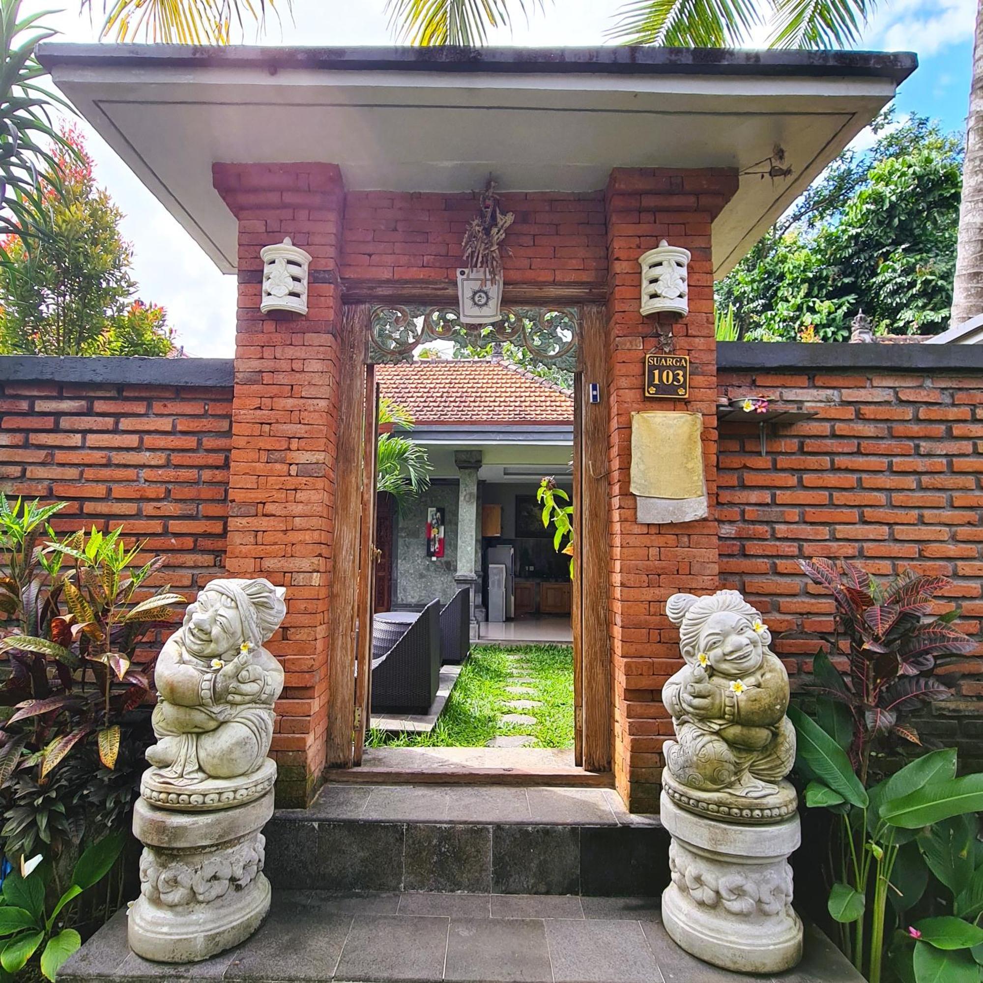 Ubud Suarga Private Pool Villa Exterior foto